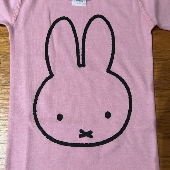 NWT Hanna Andersson Miffy Short Sleeve and Shorts! - Picture 2 of 4